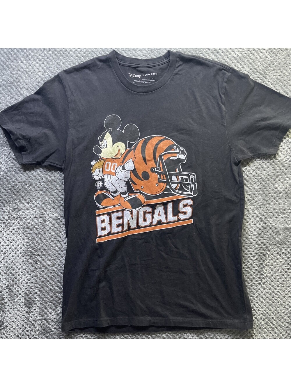 Cincinnati Bengals Disney X Junk Food Mickey Mouse Medium T-Shirt #416
